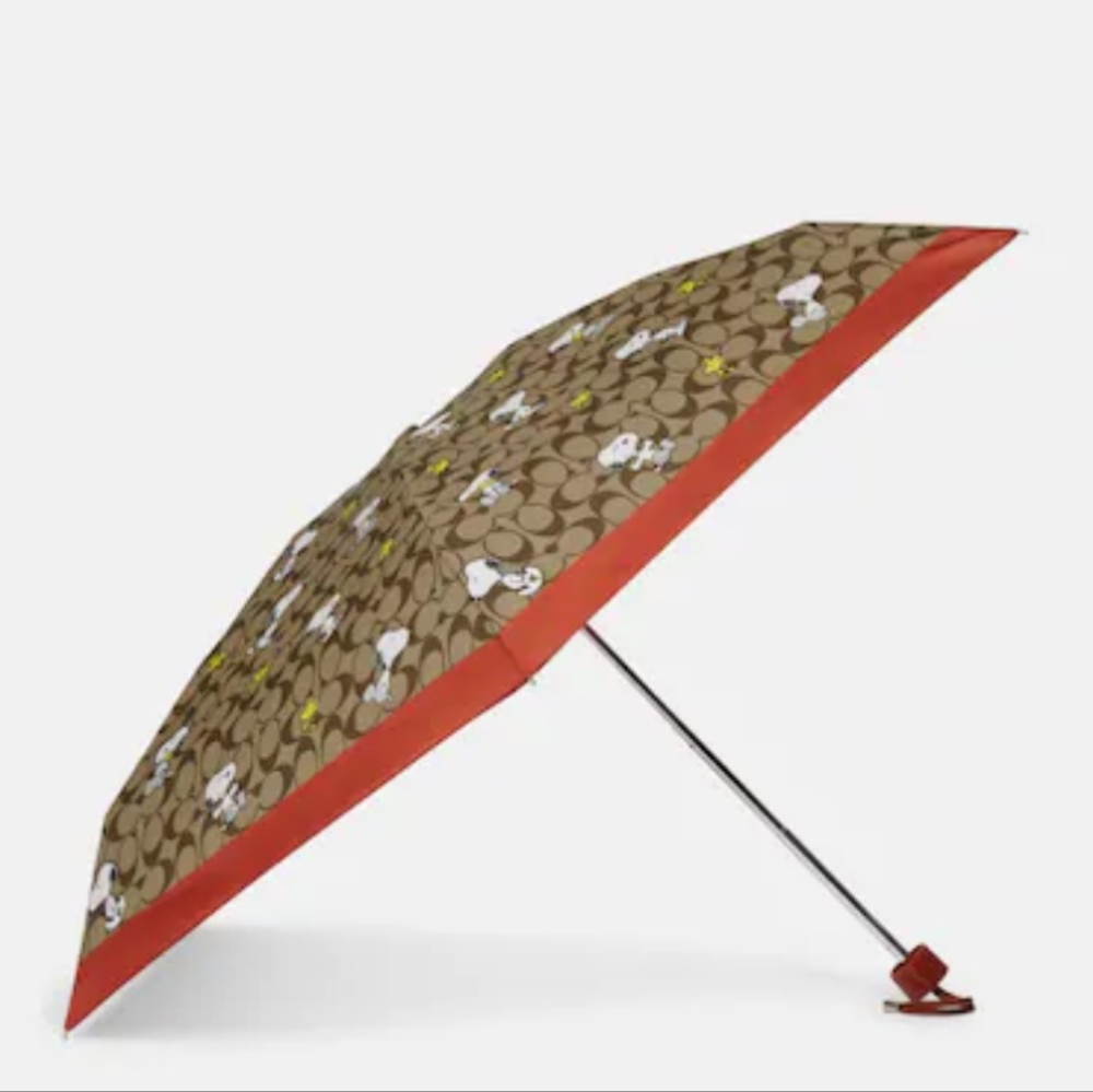 Coach X Peanuts UV Protection Mini Umbrella in Signature Snoopy Woodstock Print